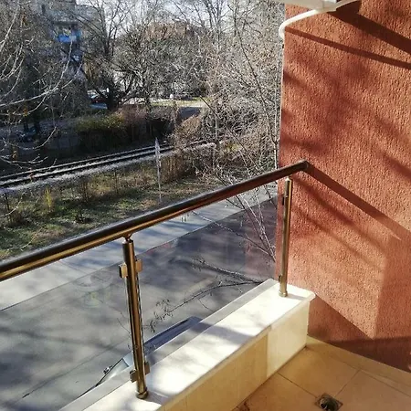Apartamento Studio Flat For Upto 3 People Plovdiv