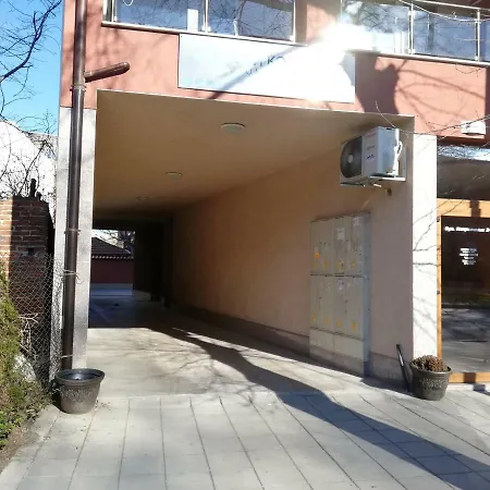 Studio Flat For Upto 3 People Plovdiv